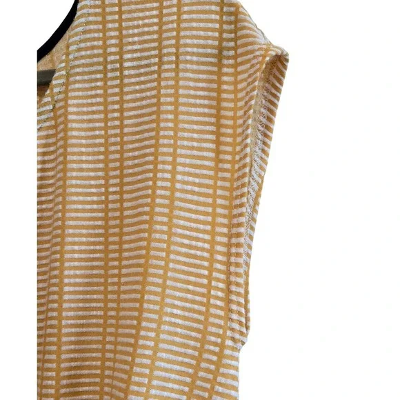 W5 Women's Yellow White Striped Twist Front Knit Top Sleeveless Blouse Large - Picture 3 of 6